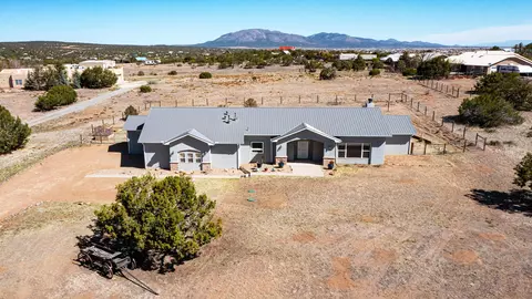 7 Noche Estrellado, Edgewood, NM 87015