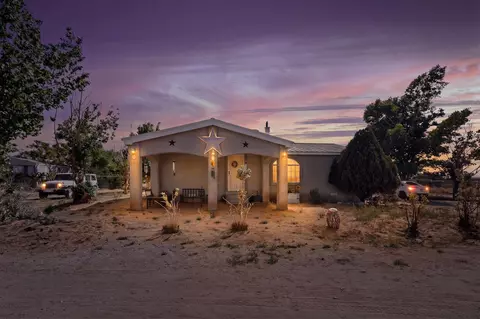 16 Cereza Cir, Los Lunas, NM 87031