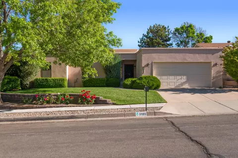 9105 Wallace Ave NE, Albuquerque, NM 87109