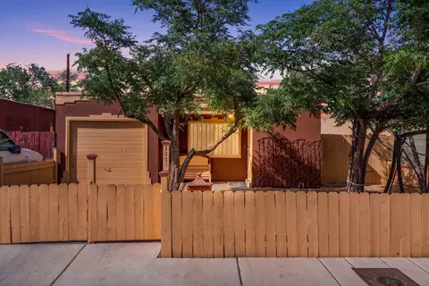1325 La Poblana Rd NW, Albuquerque, NM 87107