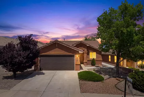 1040 Talang St NW, Albuquerque, NM 87120