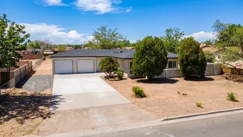 1621 37th St SE, Rio Rancho, NM 87124