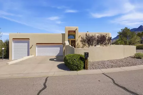 2873 Brushwood St NE, Albuquerque, NM 87122