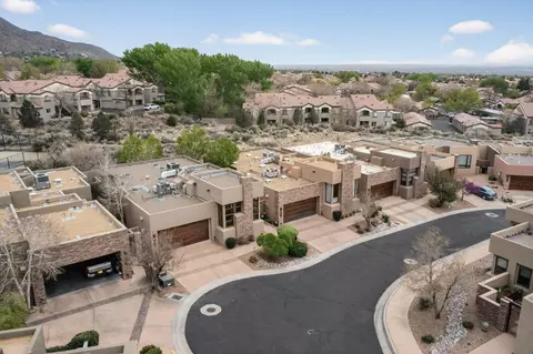 6232 Ghost Flower Trl NE, Albuquerque, NM 87111