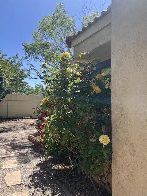 10816 Academy Ridge Rd NE, Albuquerque, NM 87111