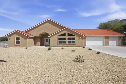 2511 Gun Club Rd SW, Albuquerque, NM 87105