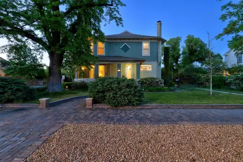 1123 Tijeras Ave NW, Albuquerque, NM 87102