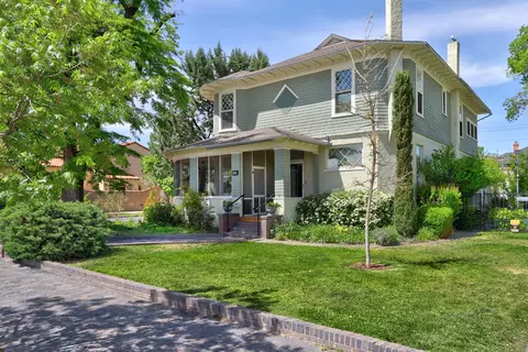 1123 Tijeras Ave NW, Albuquerque, NM 87102