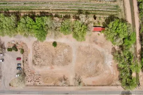 Los Ranchos Road Nw, Los Ranchos, NM 87107
