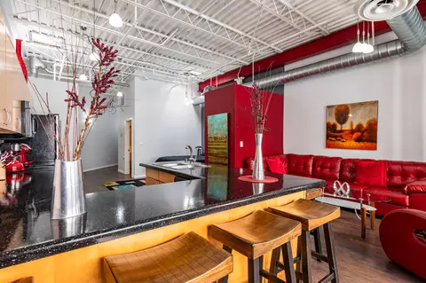 600 Central Ave SW #3F, Albuquerque, NM 87102