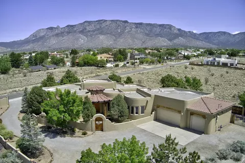 11200 Del Rey Ave NE, Albuquerque, NM 87122