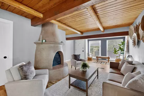 1617 Anderson Pl SE, Albuquerque, NM 87108