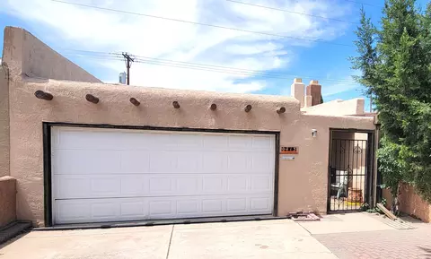 413 Madeira Dr NE, Albuquerque, NM 87108