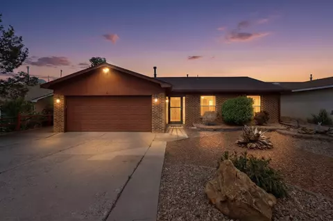 203 Monte Largo Dr NE, Albuquerque, NM 87123