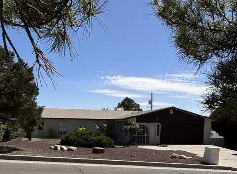 13012 Blackstone Rd NE, Albuquerque, NM 87111