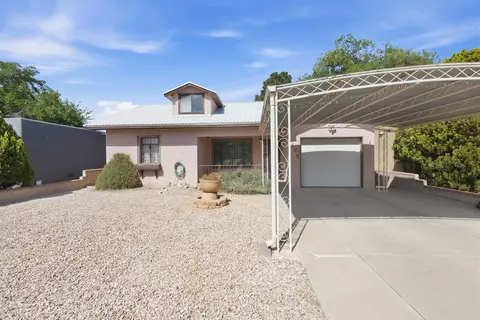 409 Valencia Dr NE, Albuquerque, NM 87108