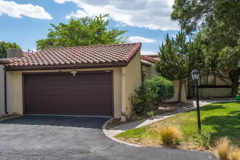 4441 Deborah Ln NE, Albuquerque, NM 87111