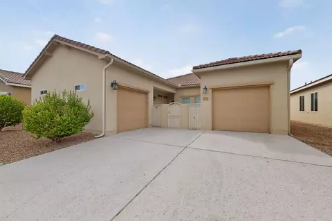 954 Evening Primrose Ln, Bernalillo, NM 87004