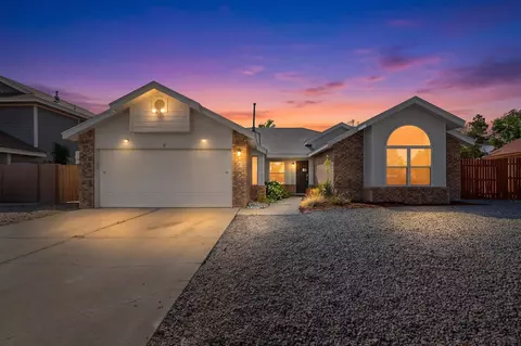 6205 Coppice Dr NW, Albuquerque, NM 87120
