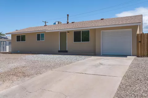 4204 Morningside Dr NE, Albuquerque, NM 87110