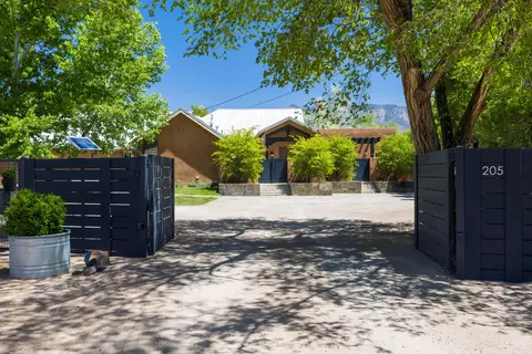 205 Rancho Alondra Rd, Corrales, NM 87048