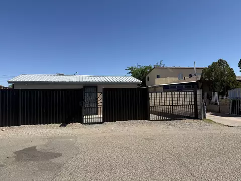 3201 Gonzales Rd SW, Albuquerque, NM 87105