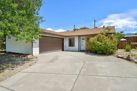 4708 Eric Dr NE, Albuquerque, NM 87109