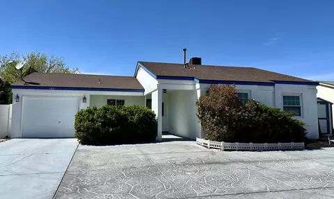 1881 Clearwater Loop NE, Rio Rancho, NM 87144