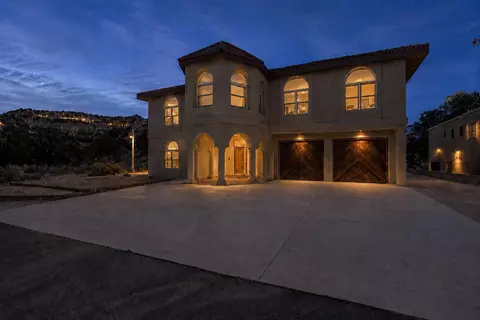 13816 Winterwood Way SE, Albuquerque, NM 87123
