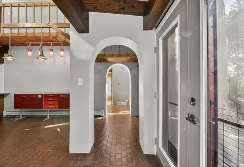 Entry Way - 52 Forest Park Rd, Cedar Crest, NM 87008 photo 3 of 9