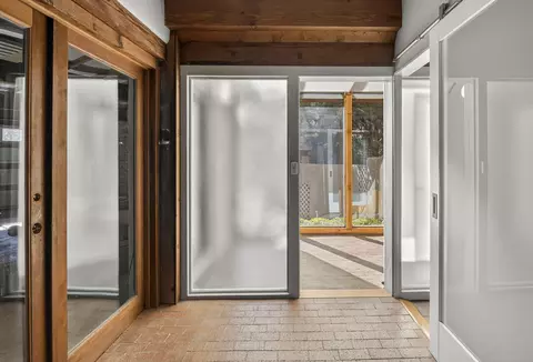 Entry Way - 52 Forest Park Rd, Cedar Crest, NM 87008 photo 4 of 9