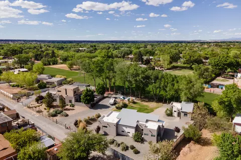 1825 Telesfor Sanchez Rd NW, Albuquerque, NM 87107
