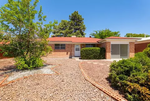 4721 Comanche Rd NE, Albuquerque, NM 87110