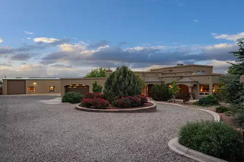 12100 San Francisco Rd NE, Albuquerque, NM 87122