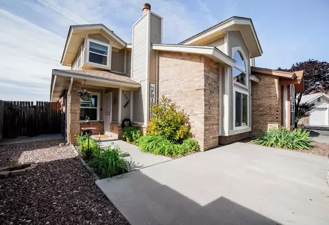 5308 Chuckwagon Trl NW, Albuquerque, NM 87120