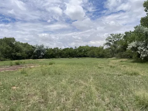 20 Rainbow Rd, Peralta, NM 87042