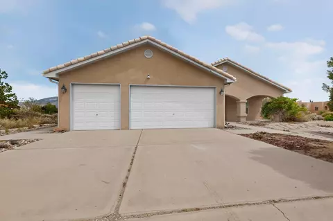 600 Rio Hondo Rd NE, Rio Rancho, NM 87144