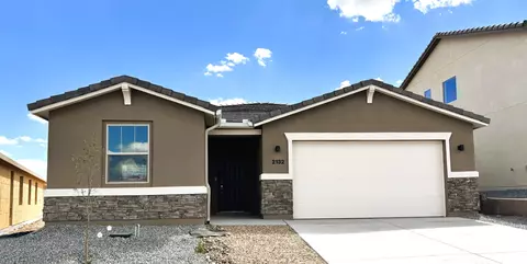 2132 Viviane Loop NE, Rio Rancho, NM 87144