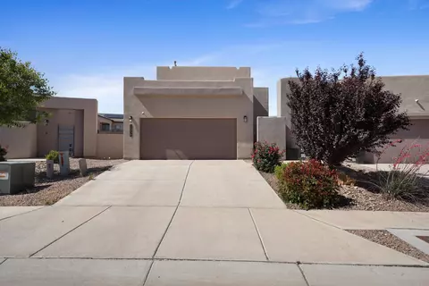 1536 Tierra Verde Loop NW, Los Lunas, NM 87031