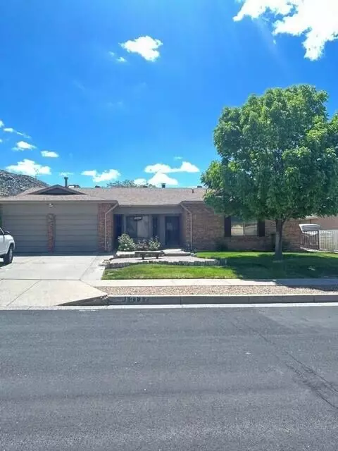 13112 Bear Dancer Trl NE, Albuquerque, NM 87112