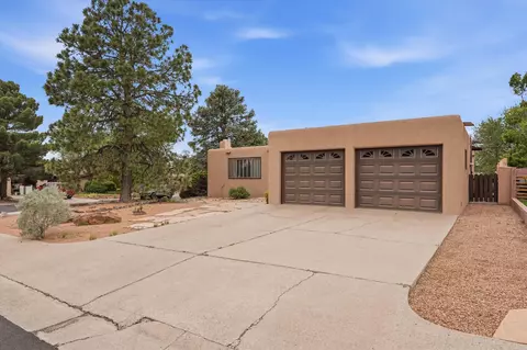 11101 Arvada Ave NE, Albuquerque, NM 87112