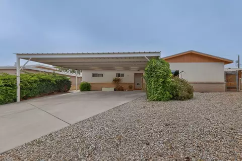 1405 Tomasita St NE, Albuquerque, NM 87112