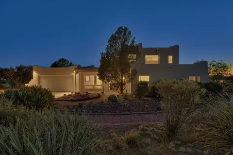 1137 Marigold Dr NE, Albuquerque, NM 87122