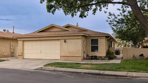 401 Rock Creek Park Ave NE, Albuquerque, NM 87123