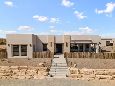 716 Colorado Mountain Rd NE, Rio Rancho, NM 87124
