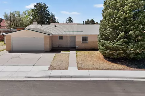 603 Lutheran Ln, Las Vegas, NM 87701