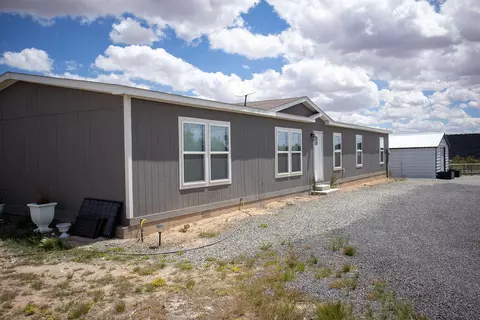 35 High Vista Dr, Moriarty, NM 87035