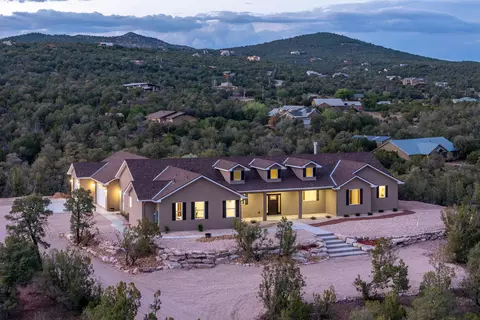 26 Jordan Ct, Sandia Park, NM 87047