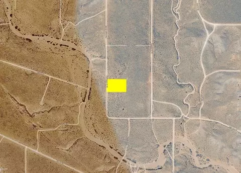 Pendragon Street Ne, Rio Rancho, NM 87144