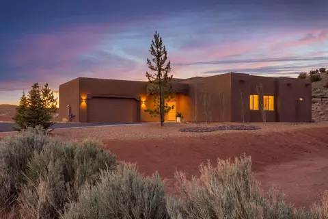 2 Bobcat Ct, Placitas, NM 87043